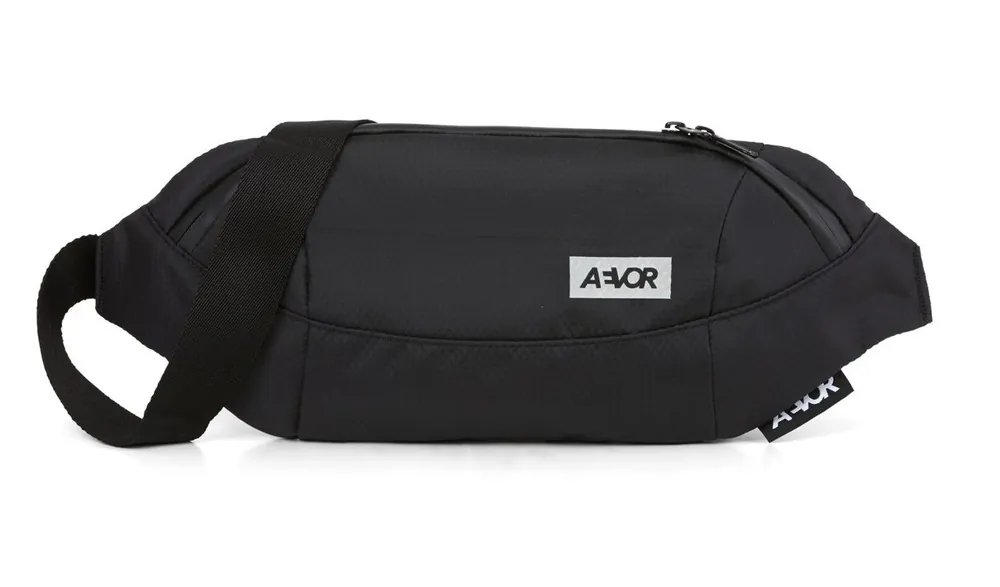Aevor Shoulder Bag Proof (Černá) - Ledvinka přes rameno Endorphin Republic Tovární Cena
