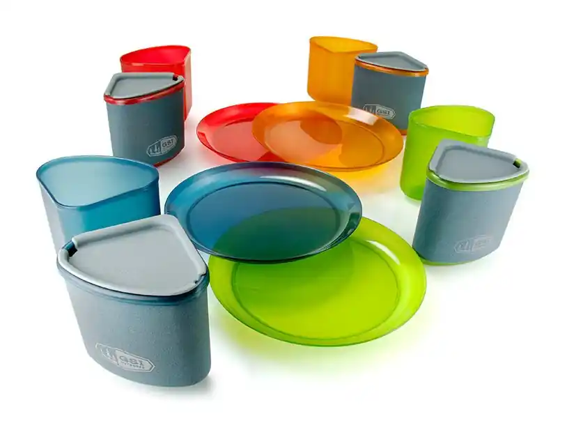 Výprodej GSI Outdoors Infinity 4 Person Compact Tableset, Multicolor