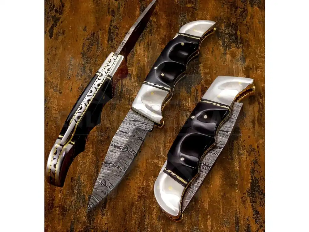 Zavírací damaškový nůž "GUARDIAN GLAIVE" s koženým pouzdrem Sleva