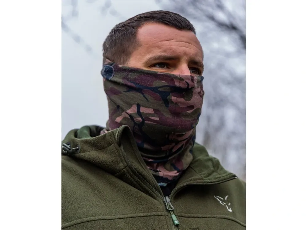 Nákrčník FOX Camo Snood Získejte slevu -5% za registraci v e-shopu Horká Nabídka