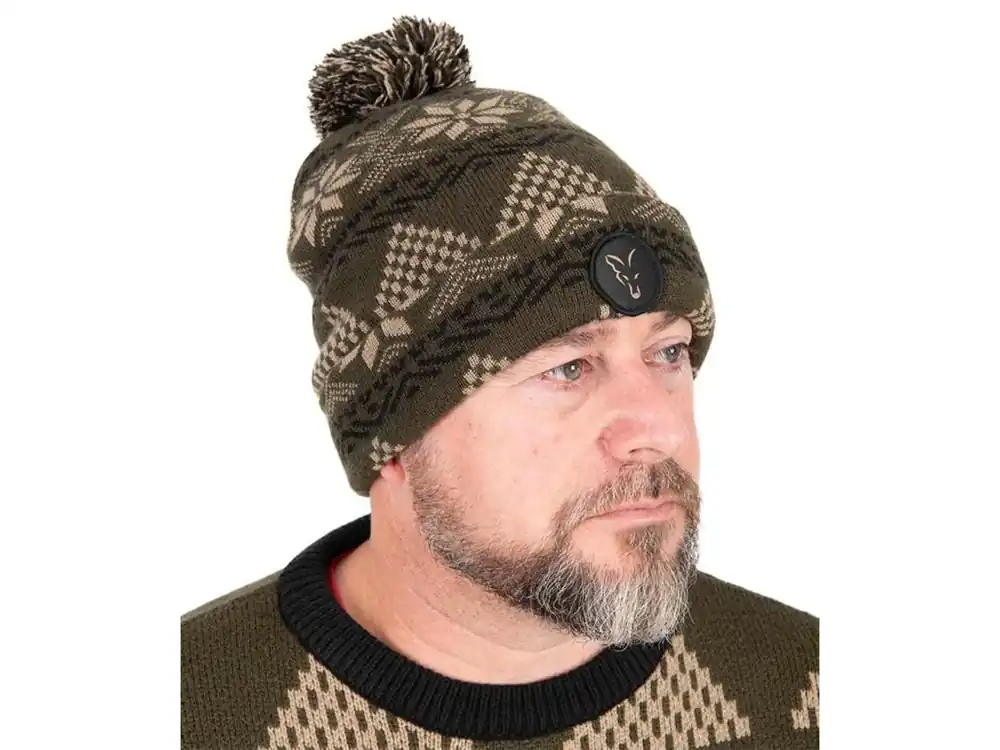 Pletená čepice FOX Festive Bobble Získejte slevu -5% za registraci v e-shopu Víkendová Akce