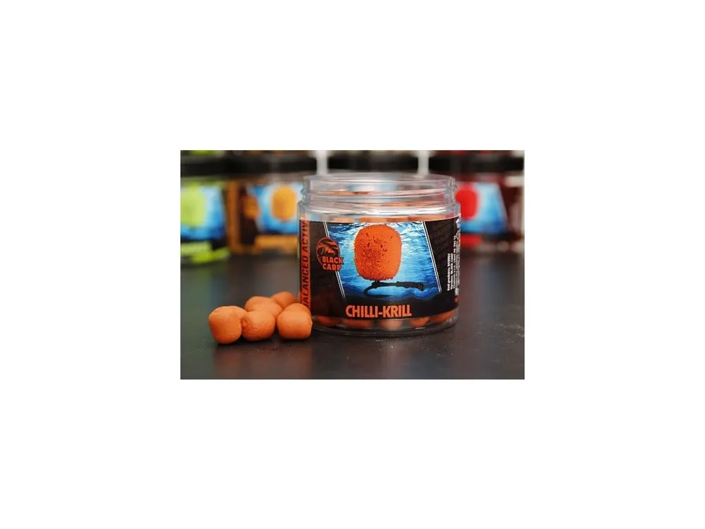 Sleva Black Carp - Boilies BALANCED ACTIV 14mm - CHILLI-KRILL - 90g
