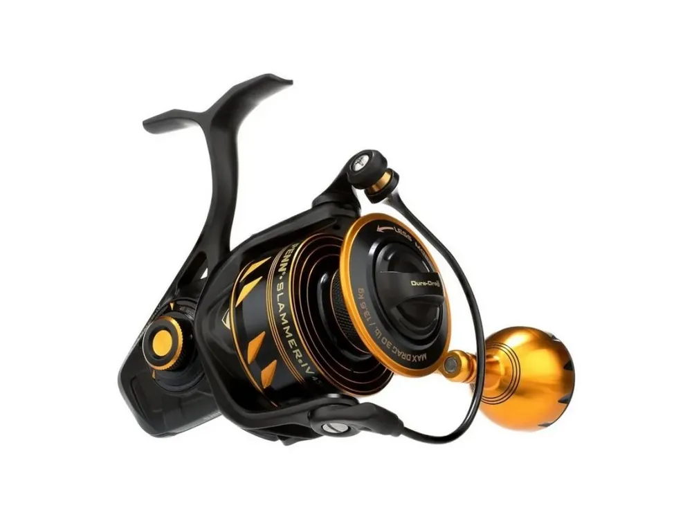 Must-Have Penn Naviják Slammer IV 8500